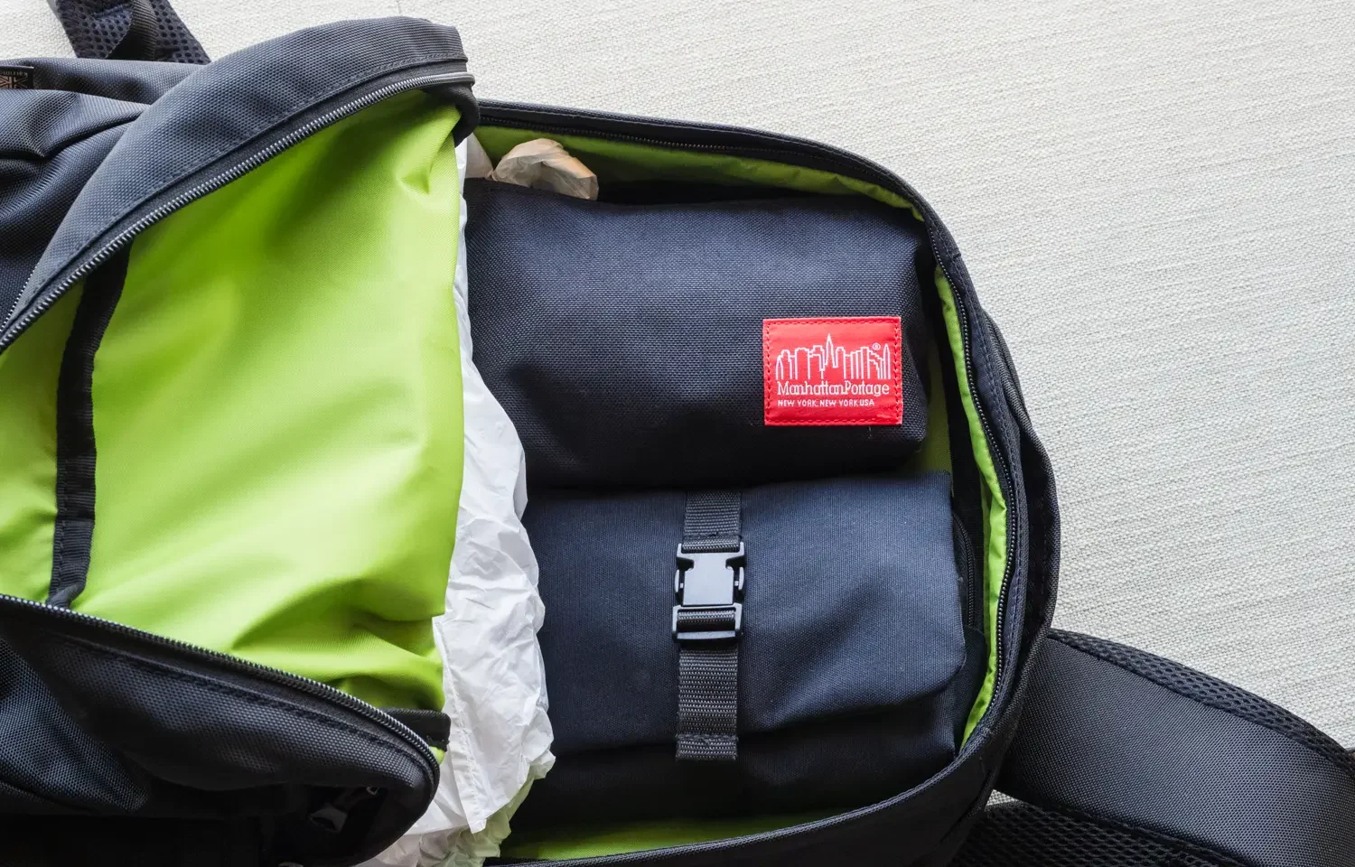 メインポケットは抜群の収納力